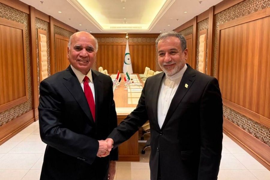 وزيرا الخارجية الإيراني والعراقي: لتوسيع التعاون الثنائي والتنفيذ الفعَّال للاتفاقات