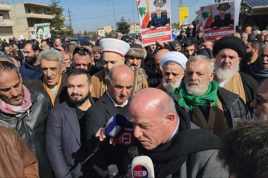 اعتصام في البقاع للمطالبة بكشف مصير النقيب أحمد شكر