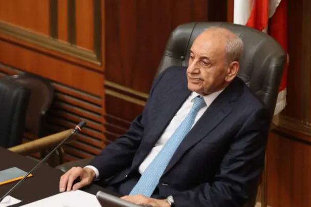 الرئيس بري: العيد مغمّس بدماء الأبرياء ومدعوون إلى التماس الوحدة