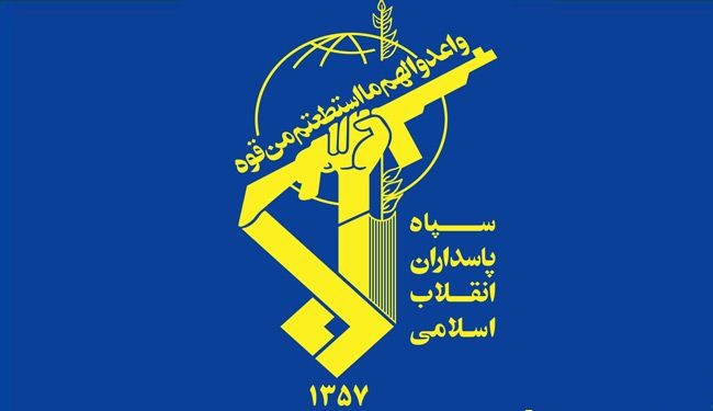 بحرية الحرس الثوري:لا يمكن عبور مضيق بأمان هرمز  إلا عبرالمسارات التي أعلنتها إيران