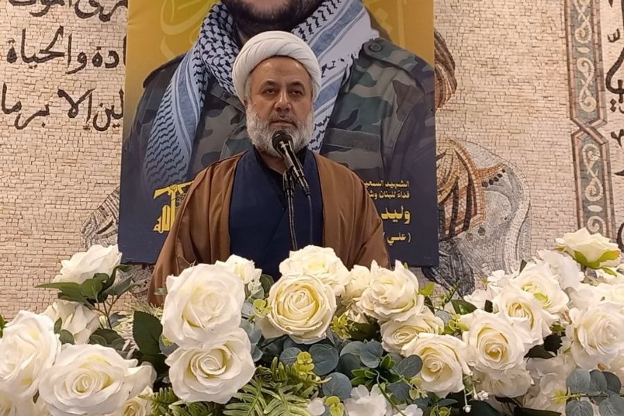 حزب الله يكرّم الشهيد وليد حسين عليق ويؤكد التمسك بالمعادلة الذهبية