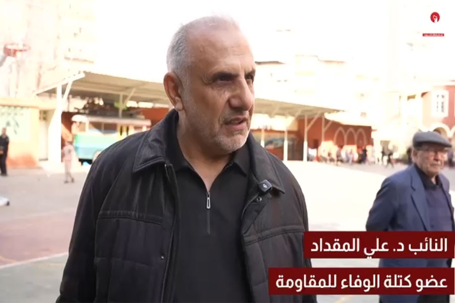 فيديو: جولة النائب علي المقداد على مركزي إيواء للنازحين وسط بيروت