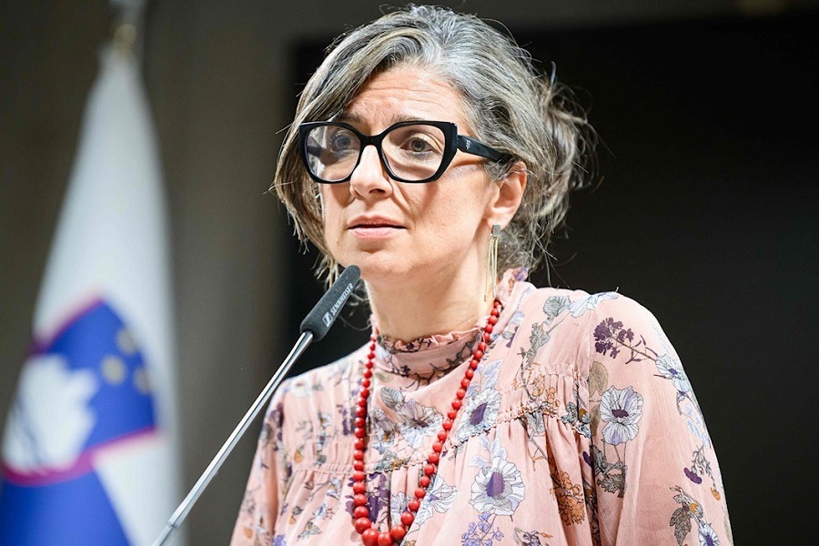 مقررة أممية تدعو لتعليق العلاقات مع 