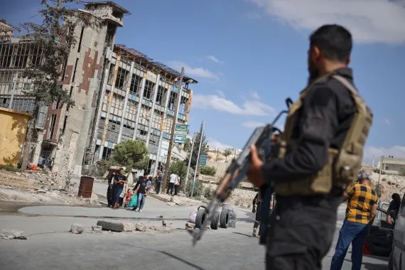 7 قتلى بينهم 6 مدنيين جراء اشتباكات بين الجيش السوري و