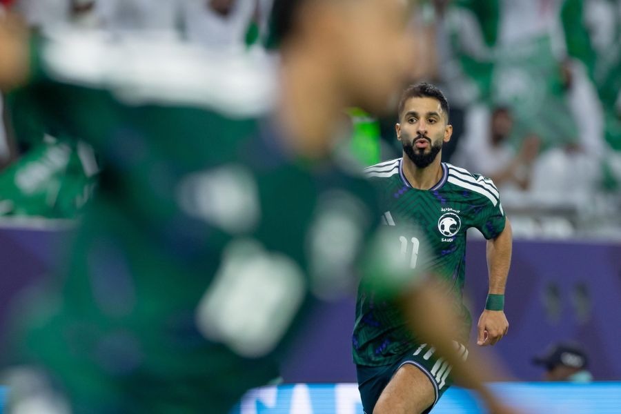 كأس العرب: السعودية تستهل مشوارها بفوز على عمان.. والتعادل ينهي مواجهة مصر والكويت