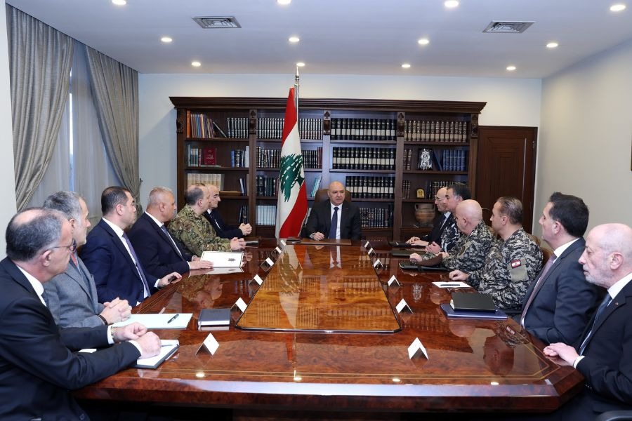 الرئيس عون يترأس اجتماعًا أمنيًا : لتعزيز الجهود لترسيخ الأمن والأمان