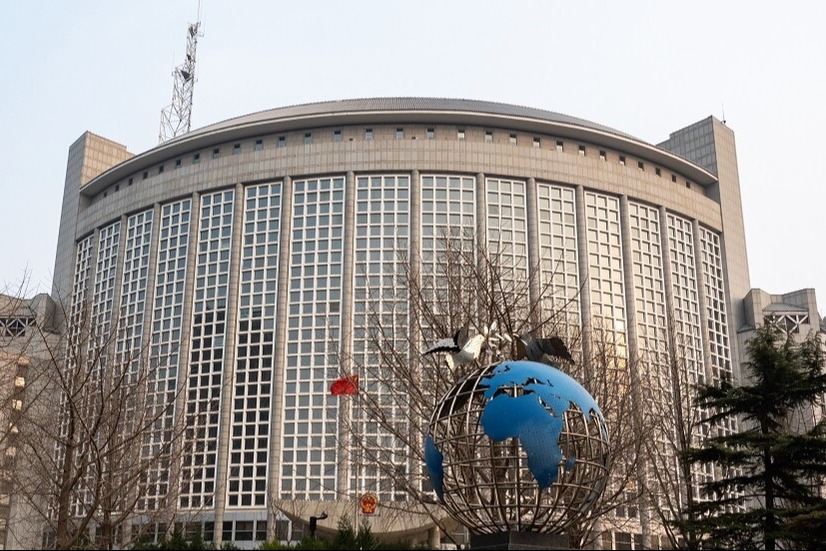 الصين تعرب عن قلقها إزاء اختطاف مادورو وتدعو واشنطن للإفراج عنه