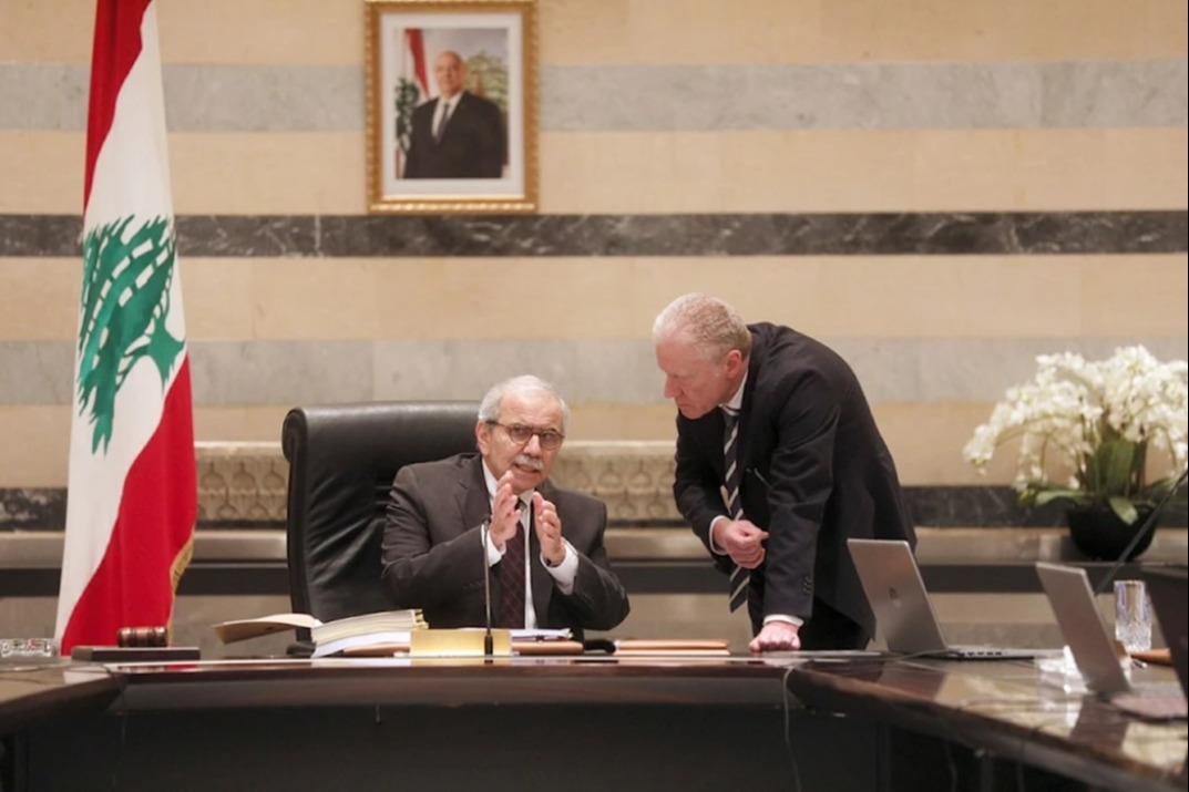 مصير الحكومة والسلم بيد رئيس الجمهورية؟ السعودية تحرّض على الفتنة الطائفية