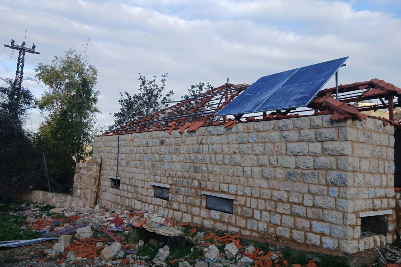 الاعتداءات الصهيونية مستمرة: إطلاق نيران وعبوات متفجرة