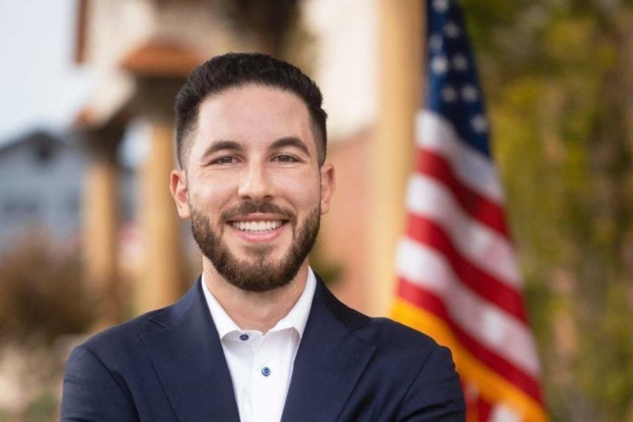 الأميركي واللبناني الأصل عبد الله حمود يفوز بمنصب عمدة ديربورن للمرة الثانية