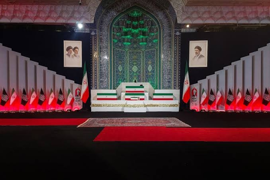 الإعلام الآسيوي يواكب ملحمة الوداع.. اهتمام واسع بمراسم توديع الشهيد الإمام الخامنئي