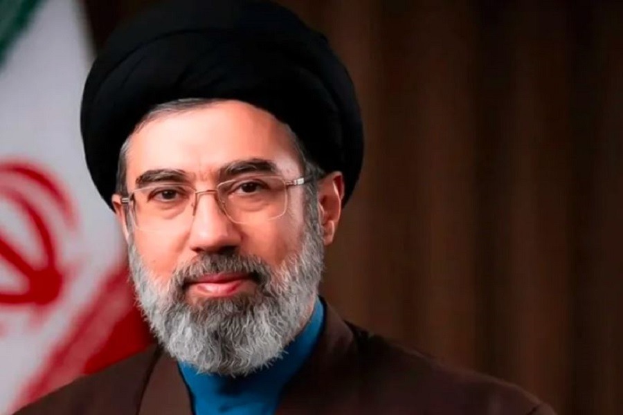 السيد الخامنئي يستقبل الشيخ إجئي: لتعزيز رأس المال الاجتماعي للنظام وضمان الحقوق