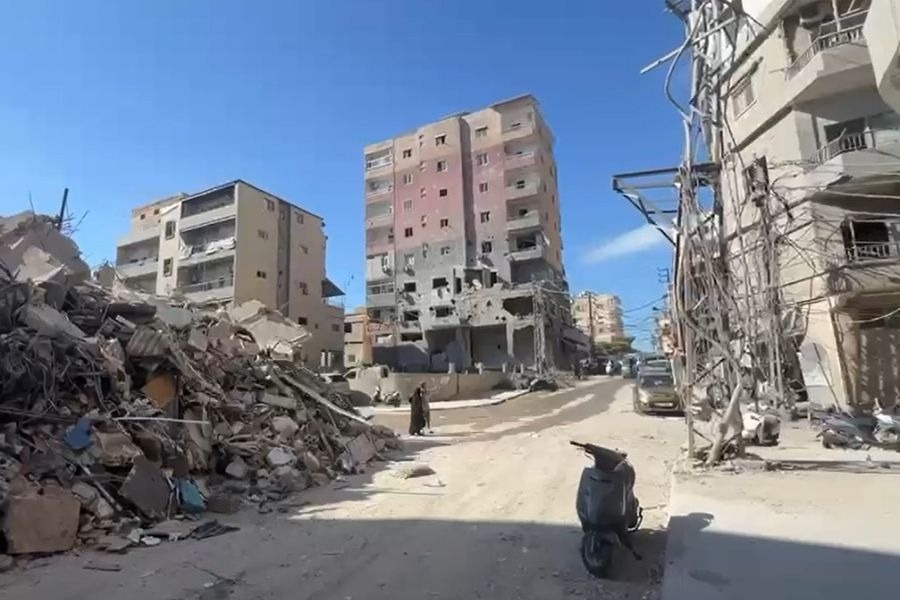 من بين الدخان والركام في صور… بيعة متجددة للمقاومة حتى النصر والتحرير