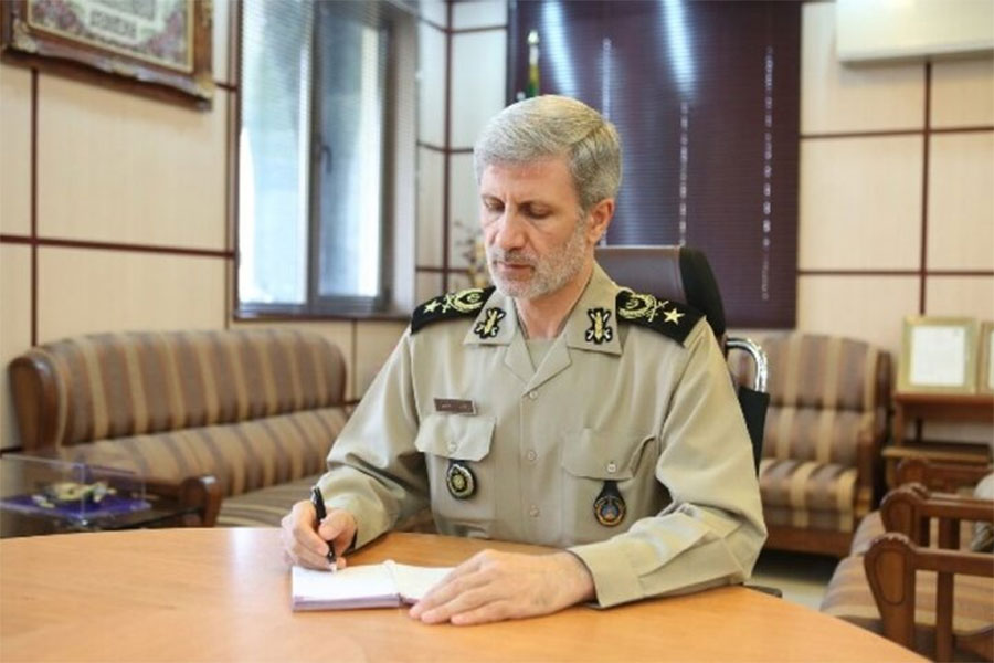 قائد الجيش الإيراني: ضربات حاسمة ومؤثرة ستُوجّه الى قلب الكيان الصهيوني
