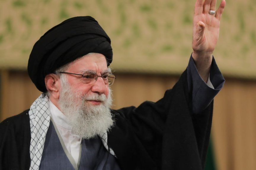 قوى المقاومة تؤكّد مواصلة نهج الإمام الخامنئي