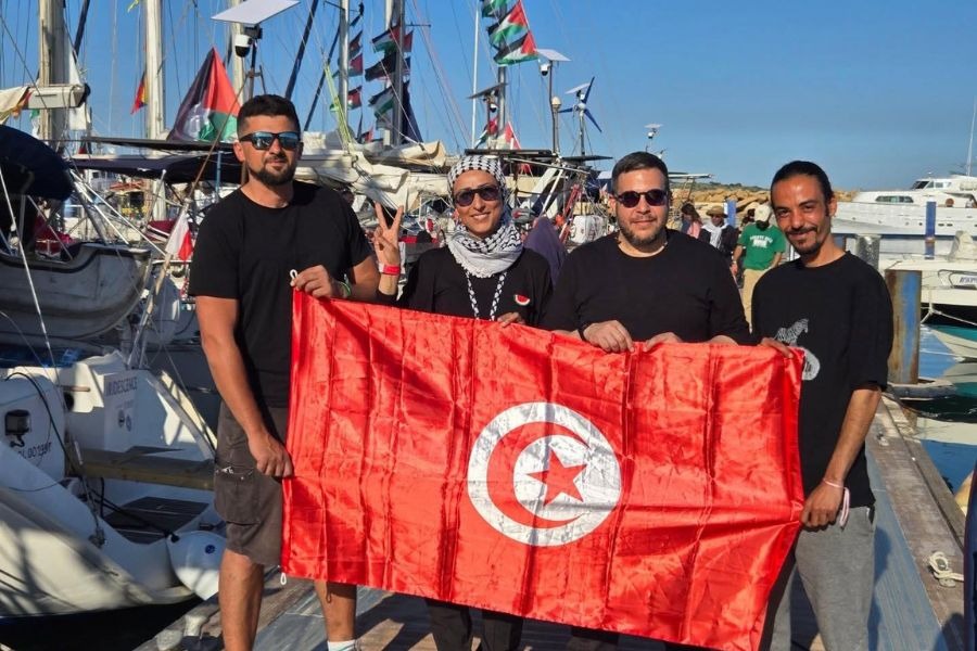 أسطول الصمود في مواجهة القرصنة الصهيونية