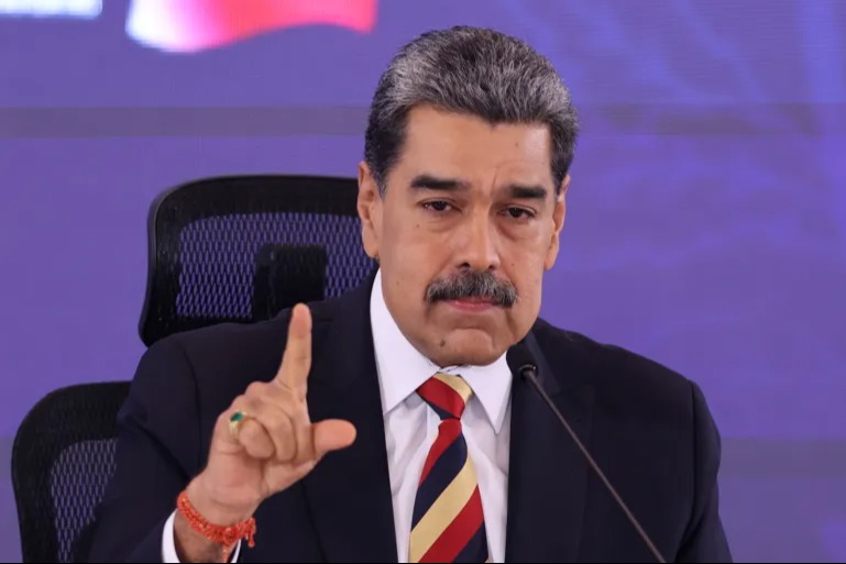 مادورو: حقوقنا غير قابلة للتنازل وأدعو الأميركيين لرفع رايات السلام