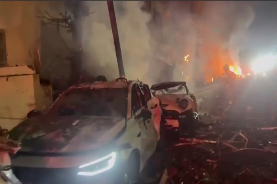 الموجة الـ19 من 