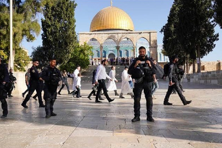 لليوم الـ35 على التوالي.. الاحتلال يواصل إغلاق المسجد الأقصى 