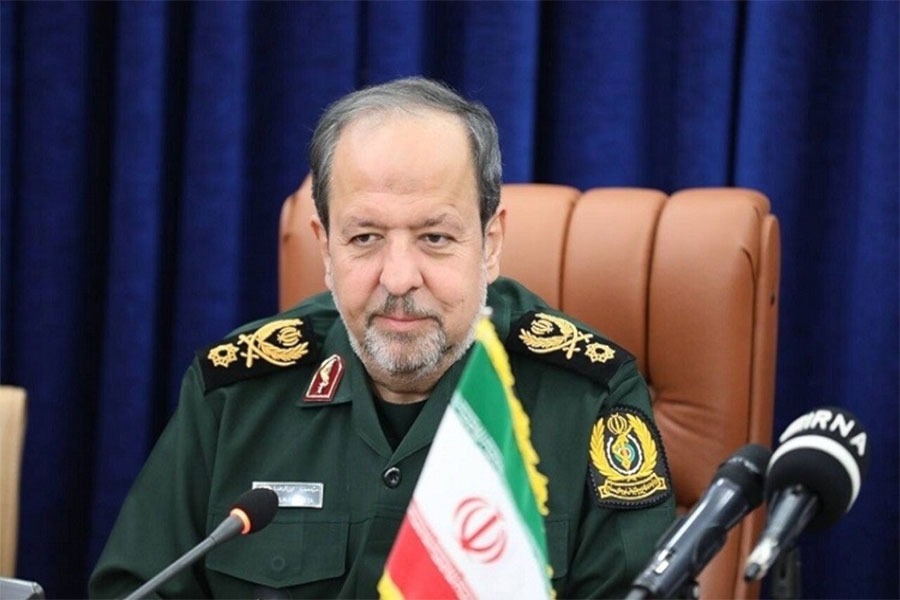  القائم بأعمال وزارة الدفاع الإيرانية: لا أهمية لأسماء قنابلكم وأحجامها 