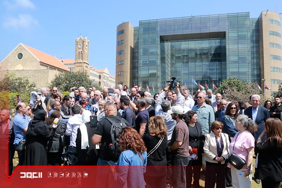 إعلاميون لـ