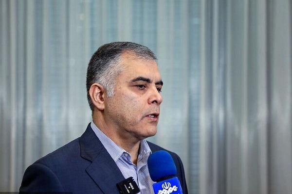 وزير النفط الإيراني: صادراتنا النفطية مستمرة بلا تغيير رغم إعادة العقوبات