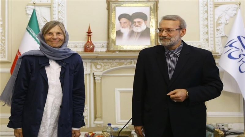 خلال استقباله برلمانية فرنسية .. لاريجاني: القناة المالية الأوروبية بقيت حبراً على ورق