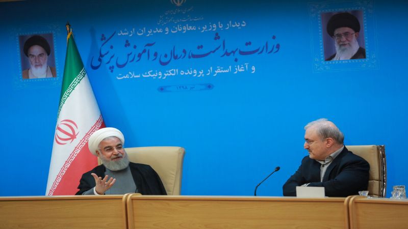 روحاني: حدودنا خطٌّ أحمر وأموال القائد بيت بسيط وحسينية
