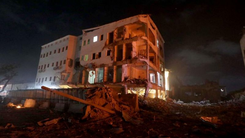 الصومال: 29 قتيلًا في تفجير انتحاري نفّذته حركة 