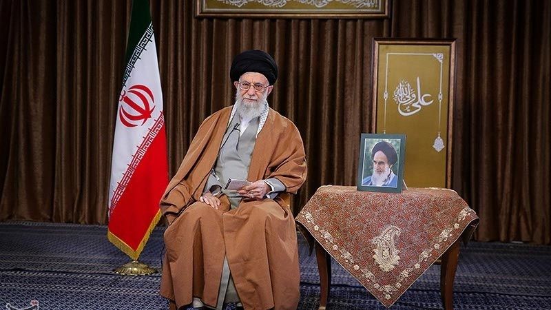 الإمام الخامنئي: العام الايراني الجديد هو