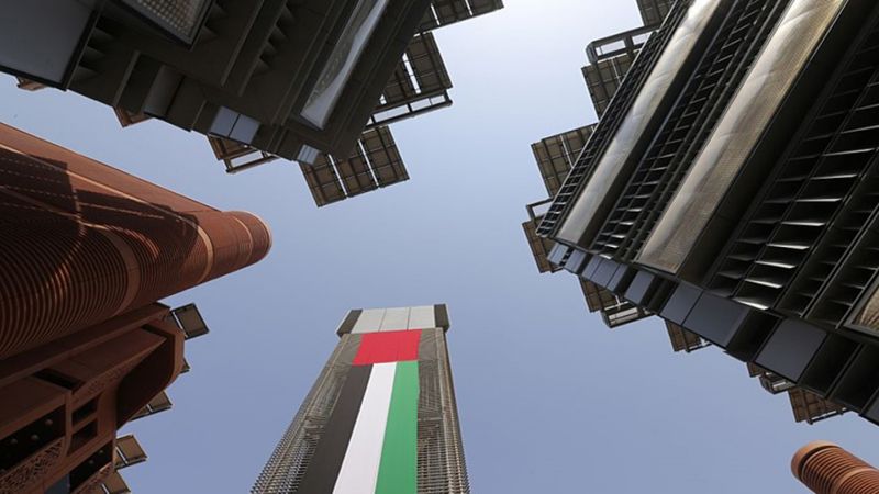 مسار التطبيع إلى العلن .. هل نشهد سفارة للكيان في أبوظبي وشموع