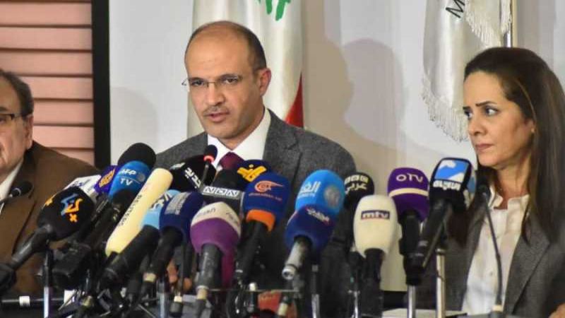 وزيرا الصحة والتربية يلتقيان الأطباء المتطوعين: مواجهة