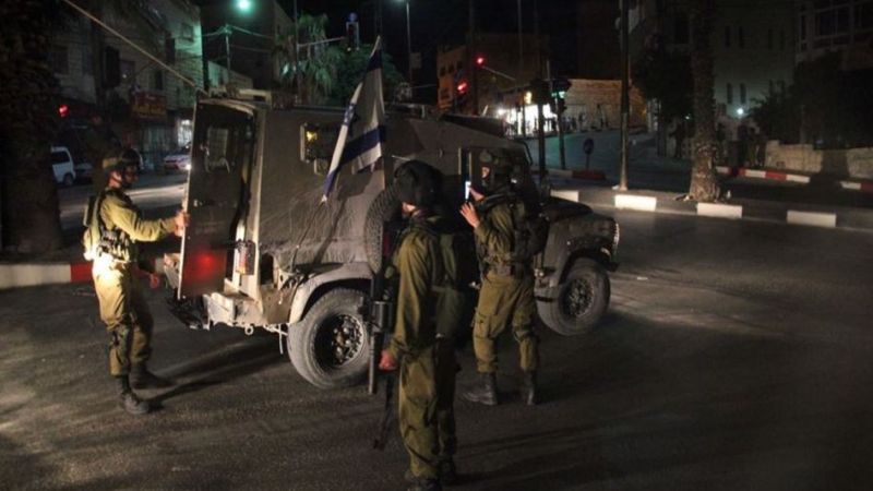 حملة مداهمات في الضفة واعتقال قيادات لـ