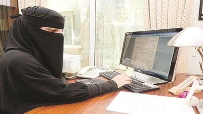 الخليجيون يتجهون إلى العمل من المنزل بسبب
