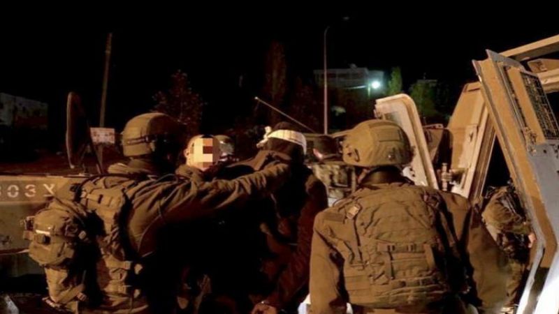 الاحتلال يعتقل 22 فلسطينيًا في الضفة الغربية