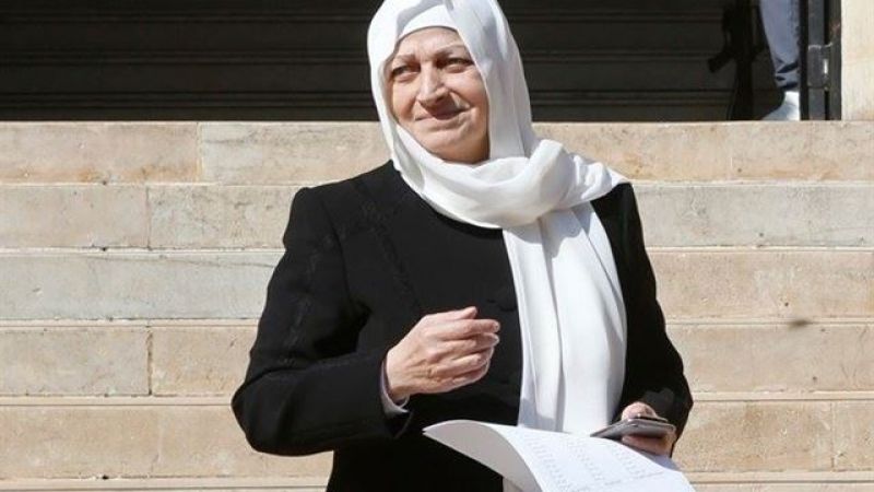 تجنّبًا لسيناريو الدعاوى القضائية.. بهية الحريري تسلّم مراكز