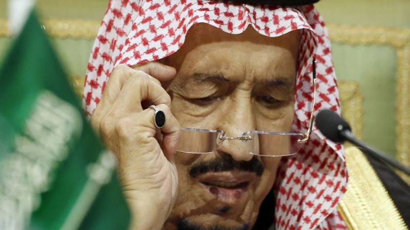 بشكل مفاجئ.. نقل الملك سلمان الى المستشفى