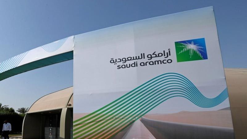 معاملات مشبوهة بين