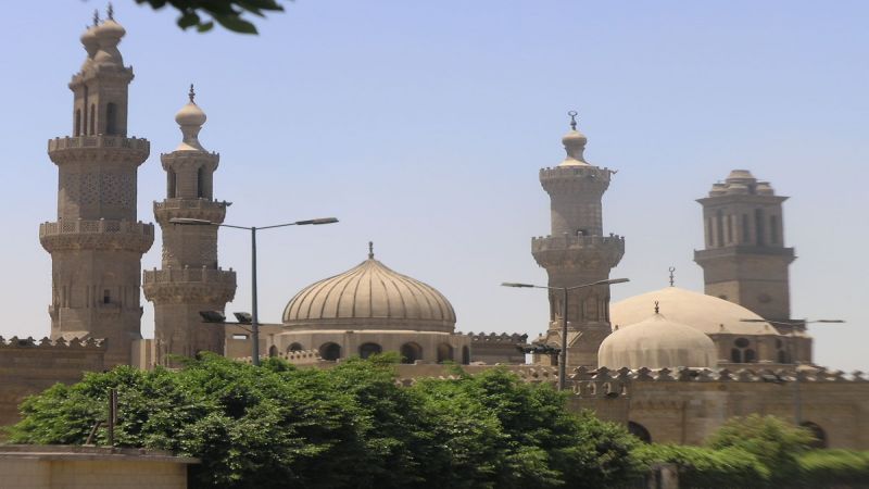 الأزهر يدين 