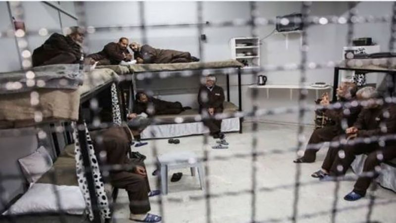إصابات الأسرى الفلسطينيين بـ
