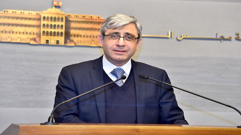 وزير التربية: لإيقاف التعلم الحضوري كليًا خلال الأسبوع المقبل