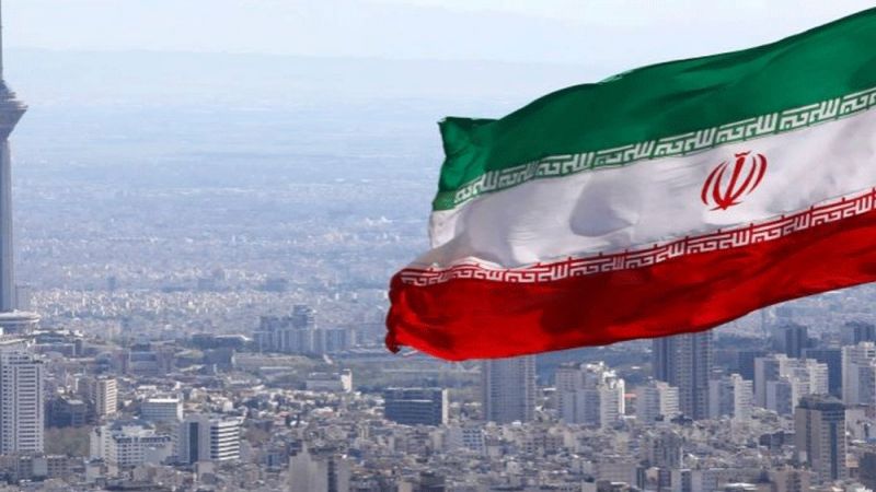 طهران تكشف موعد خروج قواتها من سوريا.. وتحذّر