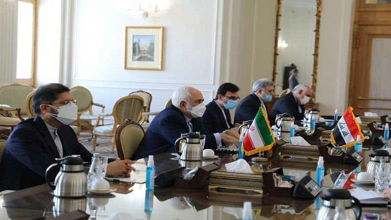 ظريف التقى نظيره العراقي: الإعتداءات الأمريكية على العراق