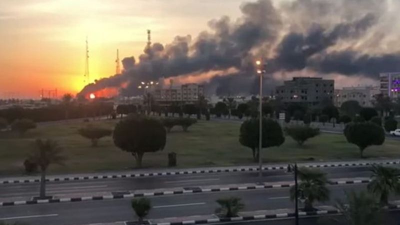القوات المسلحة اليمنية تستهدف