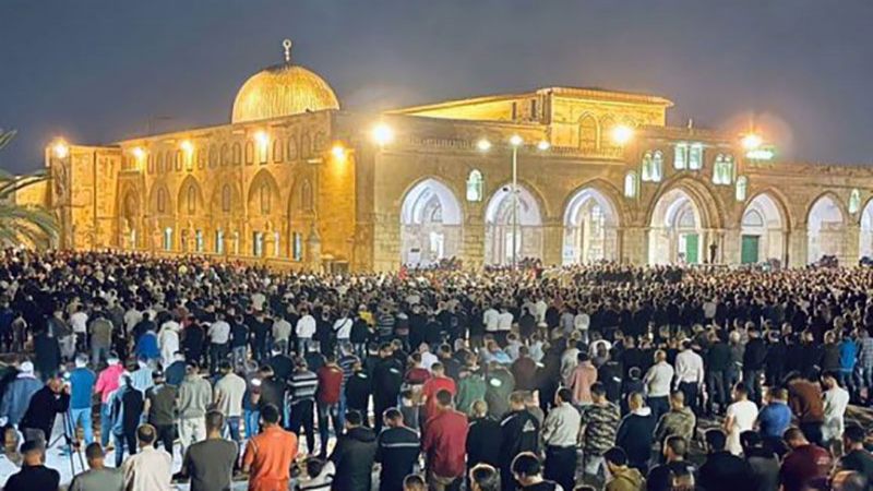القدسُ أقرب.. 