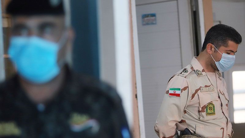 الجيش الإيراني يكافح
