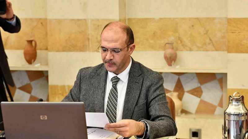 إعلام البترودولار 