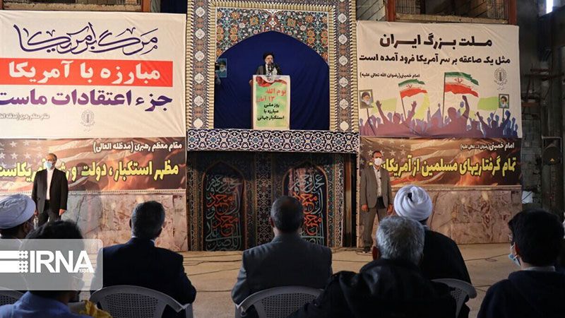 الرئيس الايراني: لا تنازل عن أي من حقوقنا خلال مفاوضات فيينا