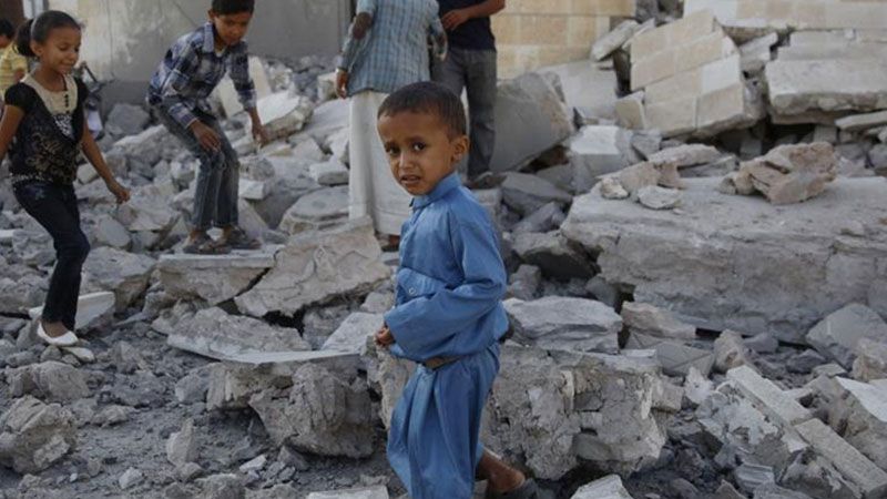 تقرير حقوقي يفضح جرائم العدوان السعودي بحق أطفال اليمن
