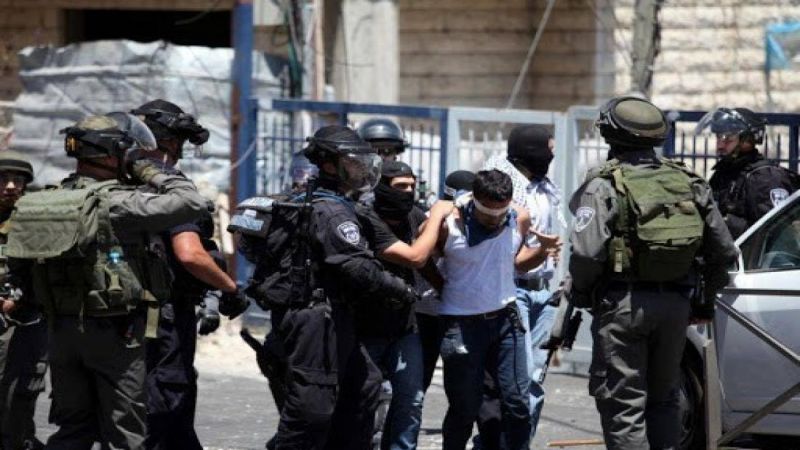 فلسطين المحتلة..مداهمات واعتقالات في الضفة تطال 12 مواطنًا